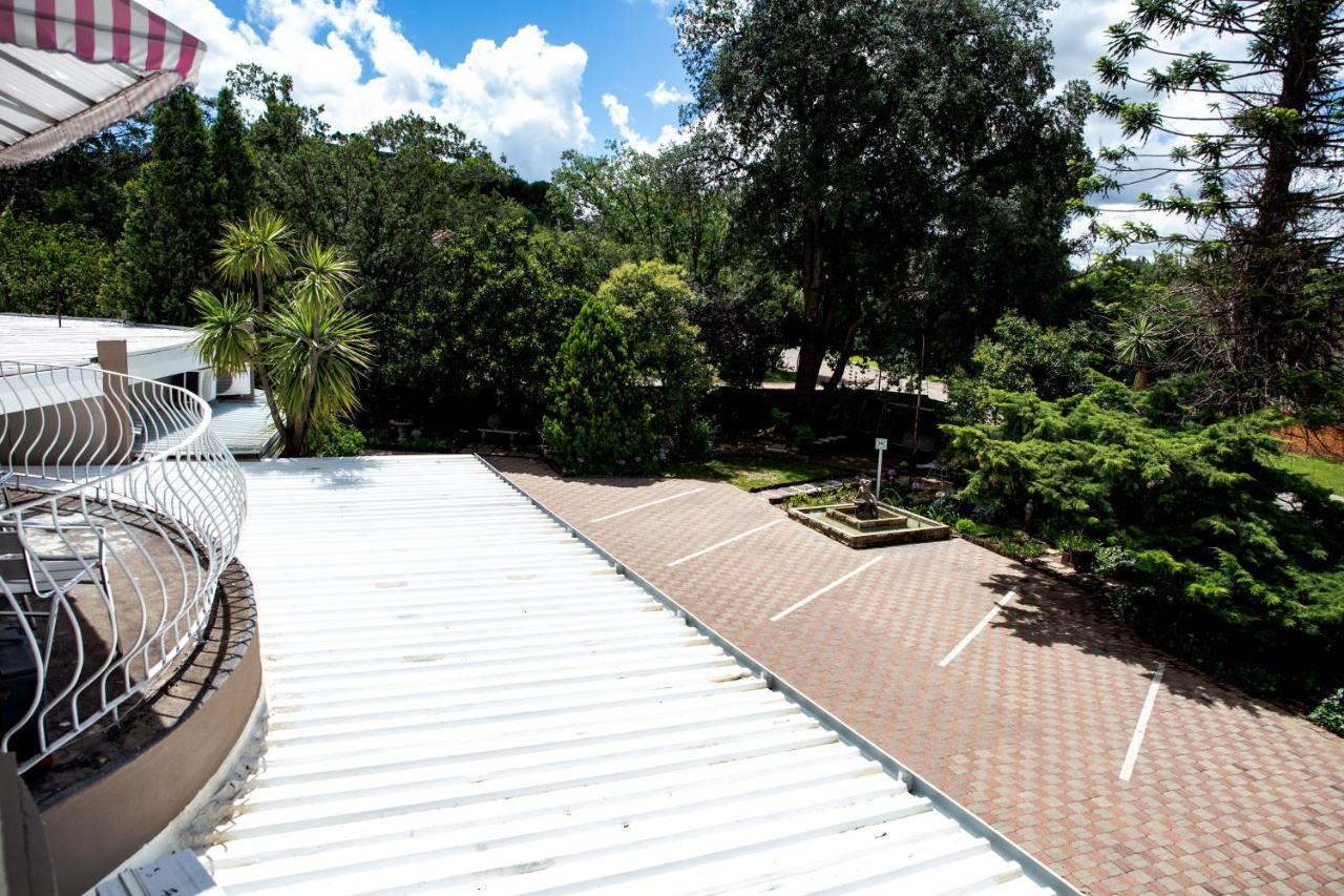 Woodpecker Guesthouse Фиксбург Экстерьер фото